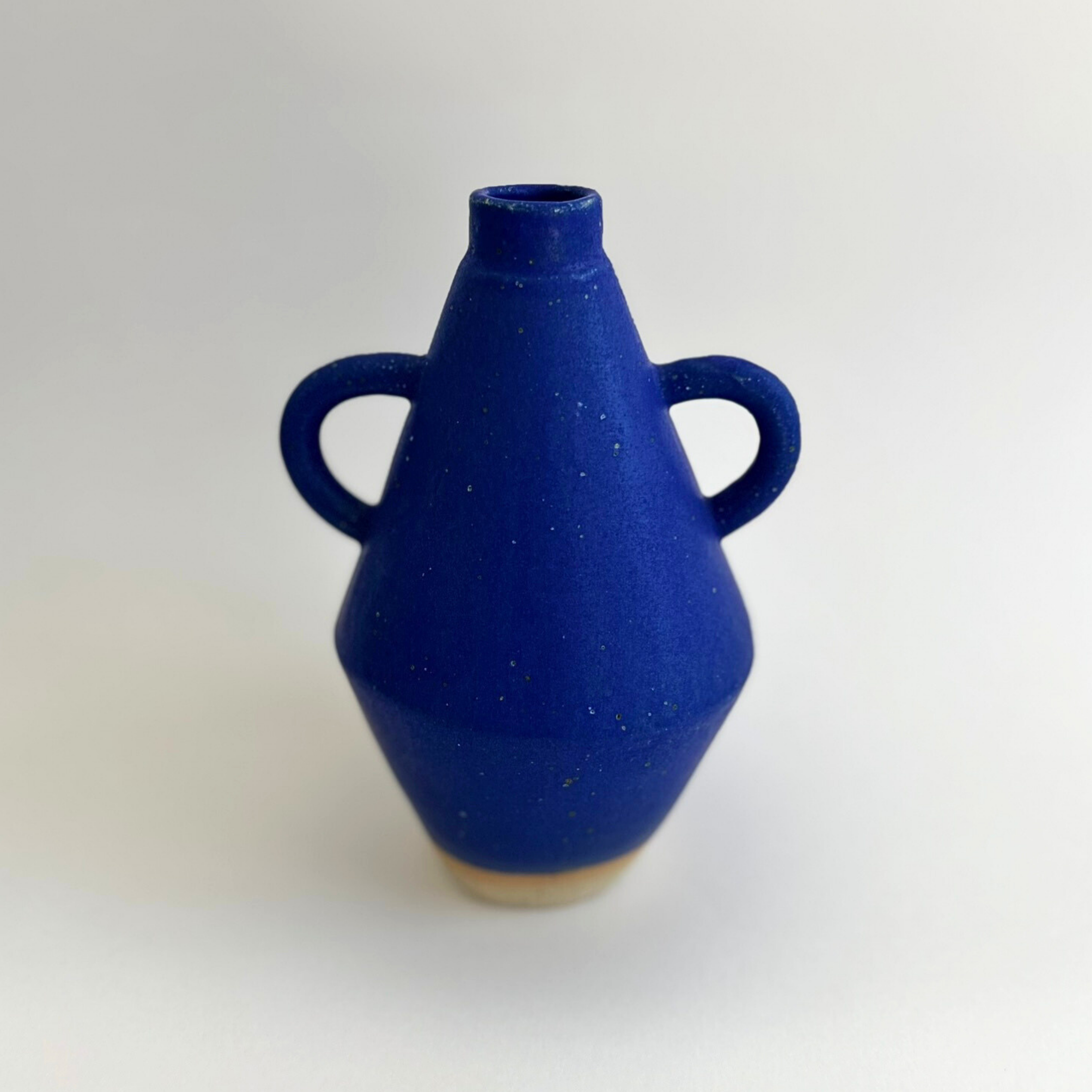 Diamond Vase with Half ‘O’ Handles