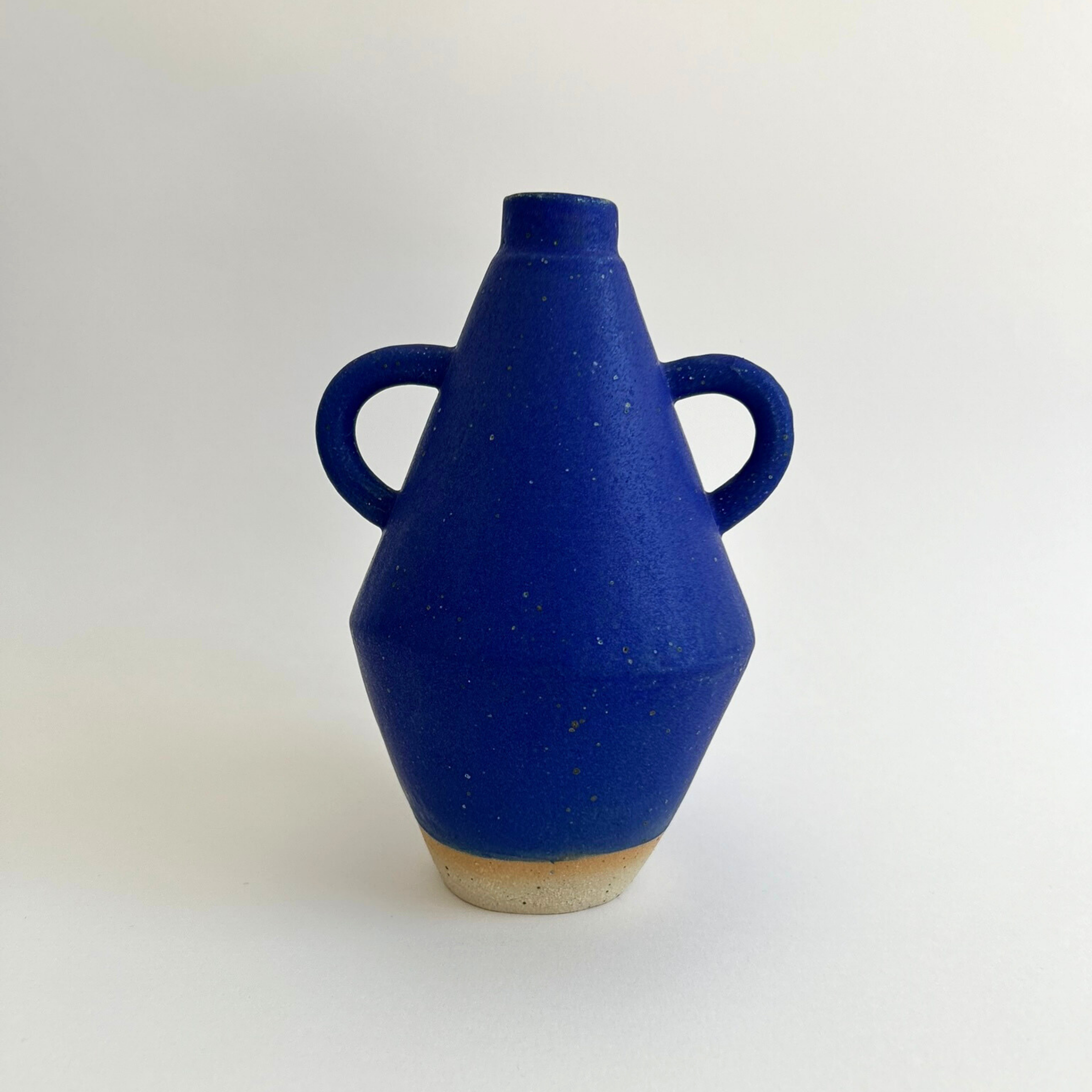 Diamond Vase with Half ‘O’ Handles