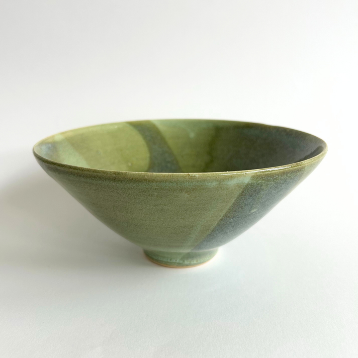 Meadow green medium bowl